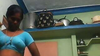 Indian Aunty 1325