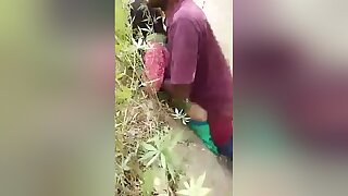 Today Exclusive- Desi Village Call Girl Outdoor Fucking With Lover 2