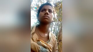 Today Exclusive- Super Hot Desi Village Girl Ridding Lover Dick