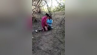Today Exclusive- Desi Village Lover Outdoor Fucked Caught By Friends