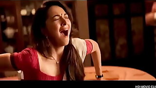 Kiara Advani Pain in Pussy