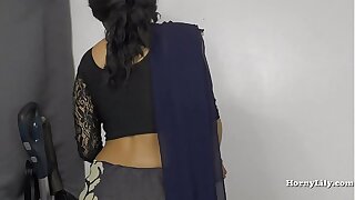 Horny Indian girl pees for her stepbrother in law roleplay in Hindi