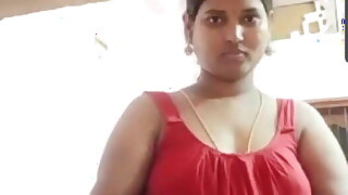 Madurai, Tamil sexy aunty in chimmies with hard nipples