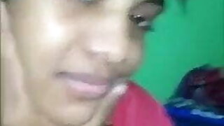 Indian desi girls and boy tite pussy hind mai bat katre hui