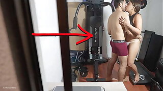 Por qu&eacute_ mis vecinos no cerraron las cortinas?