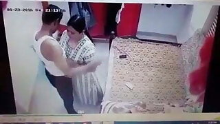 22 aunty sex affair captured by her nephew