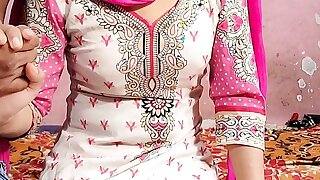 Punjabi ladaki ne salwar pahankar apane yaar se chudwai