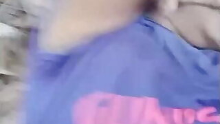 nepali MILF jungle me mangul
