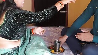 ne chod diya laddu kha ke chhoti stepsister twenty thousand mein chud gayi