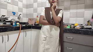 देसी लड़की कॉलेज से आकर अपने सौतेले भाई से चुद गही हिंदी ऑडियो